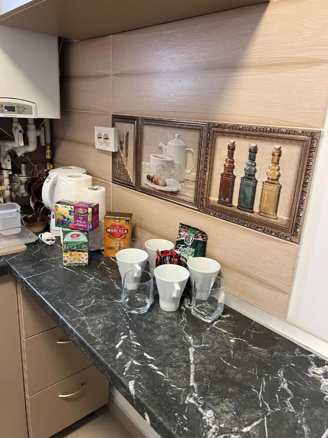 Apartament Cu 2 Dormitoare - Madalina Corabia Luaran gambar